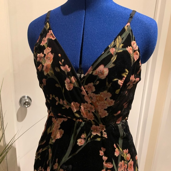 Anthropologie Floral Velvet Dress - Picture 5 of 7